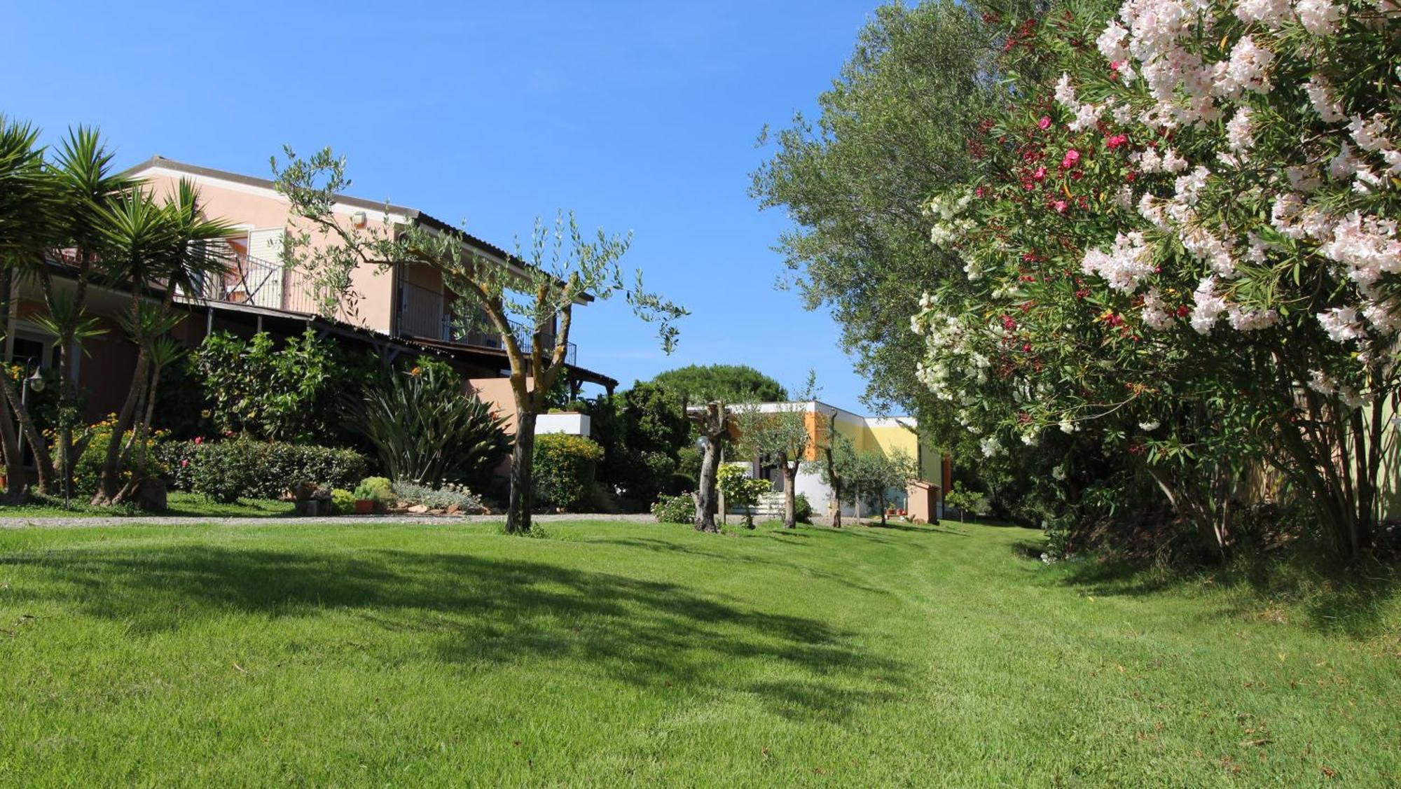 Casa Vacanze Giovanna SantʼAnna Arresi Esterno foto