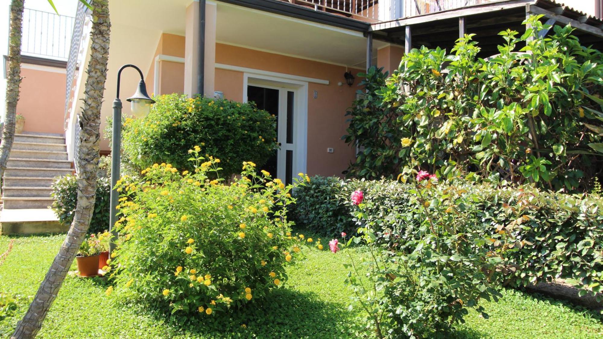 Casa Vacanze Giovanna SantʼAnna Arresi Esterno foto